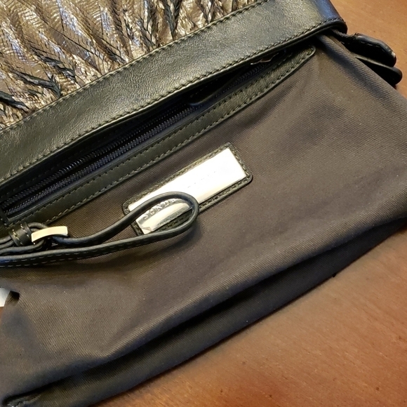 SONDRA Roberts Leather Snake Skin Look Olive Brown - Picture 6 of 9